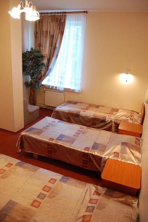 Hotel Krunk Sillamäe Chambre photo