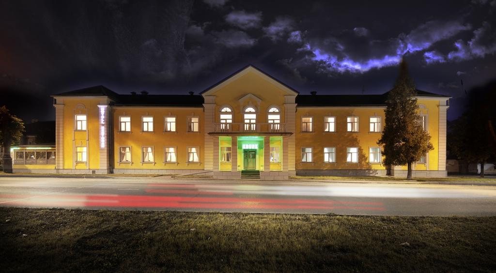 Hotel Krunk Sillamäe Extérieur photo
